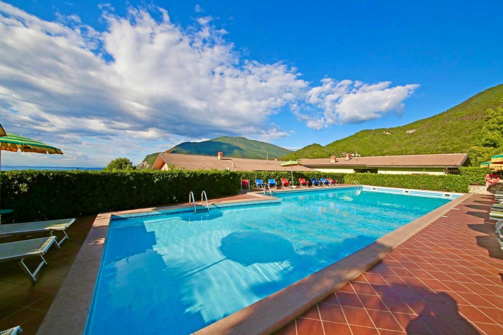 Residence Primera Rompala, Gtsgroup Тіньяле Екстер'єр фото