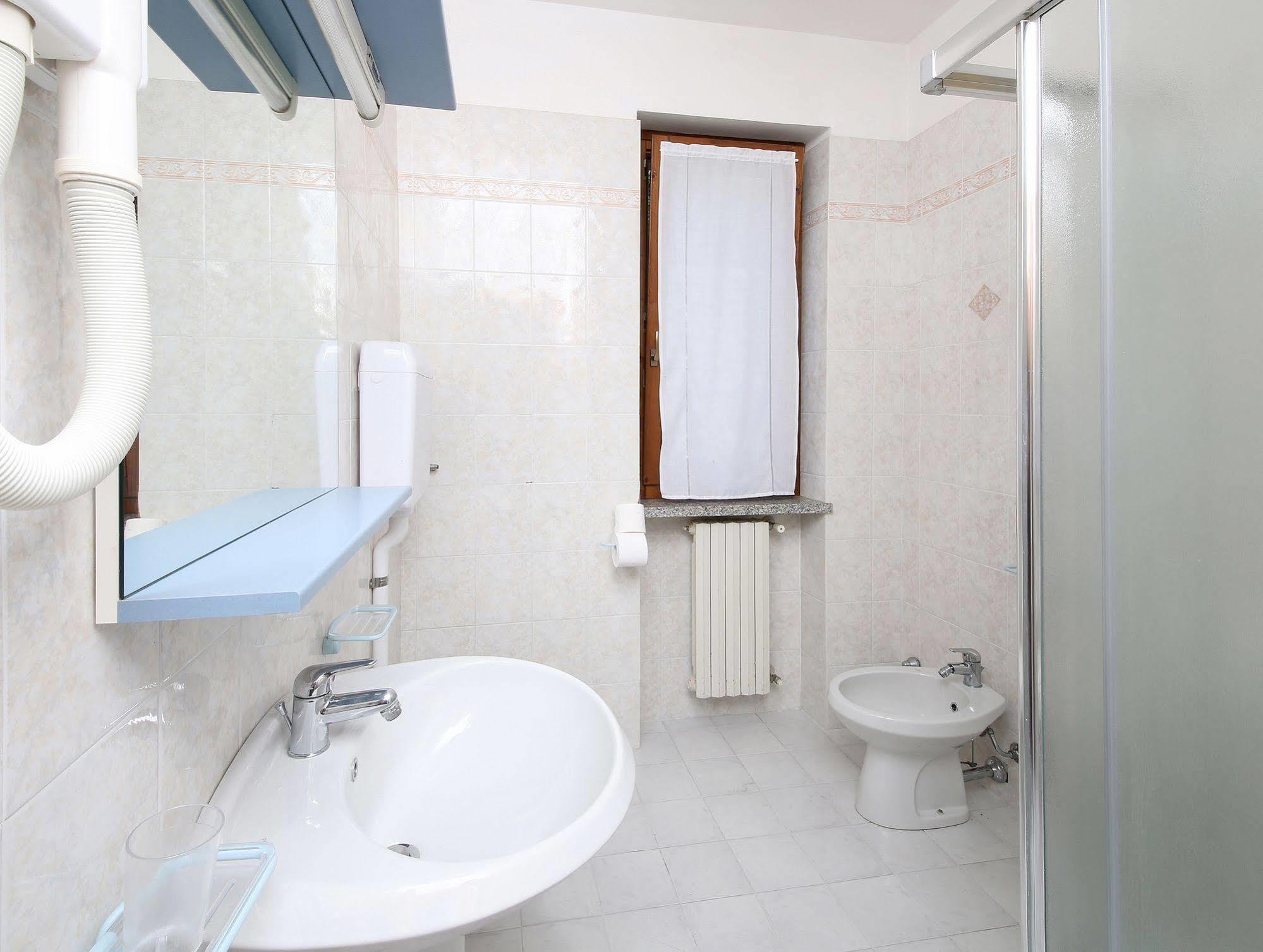 Residence Primera Rompala, Gtsgroup Тіньяле Екстер'єр фото